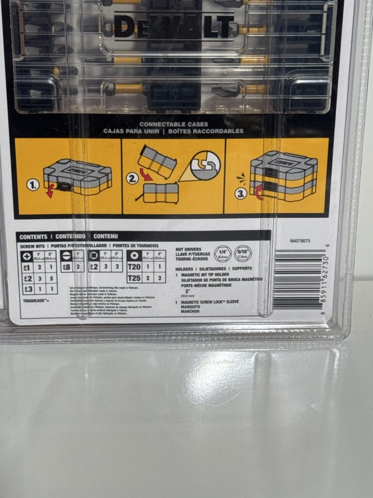 DEWALT MAXFIT 30-Piece Screwdriving Bit Set with Magnetic Sleeve – Impact Driver Ready - Image 8